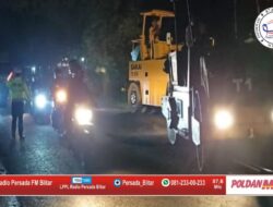 Masih Dalam Perbaikan, Polisi Himbau Pengguna Jalan Berhati-hati saat Melintas di Jalur Selorejo