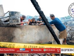 Paska Kebakaran, Bupati Blitar Wacanakan Relokasi Sementara Bagi Pedagang Pasar Kesamben