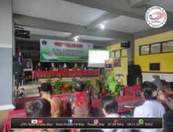 Buka Sosialisasi di SMPN 2 Wlingi, Bupati Blitar Ajak Orang Tua Wali Murid Ikut Awasi Perkembangan Anak Buka Sosialisasi di SMPN 2 Wlingi, Bupati Blitar Ajak Orang Tua Wali Murid Ikut Awasi Perkembangan Anak