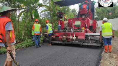 30 Ruas Jalan Diperbaiki, Bupati Blitar Minta Pengerjaan Jalan Harus Utamakan Kualitas