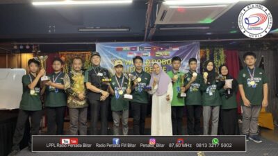 Hebat.. MTSN 2 dan 8 Blitar Juarai Kompetisi Robotik di Malaysia