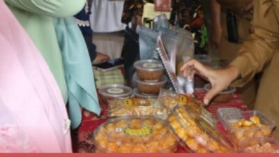 Dukung IKM Lokal, Dinas Perindustrian dan Perdagangan Kabupaten Blitar Gelar Bazar Ramadhan