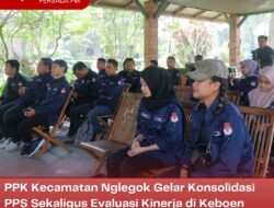 PPK Kecamatan Nglegok Gelar Konsolidasi PPS Sekaligus Evaluasi Kinerja di Keboen Kopi Karanganyar