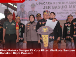 Kirab Pataka Sampai Di Kota Blitar, Walikota Santoso Bacakan Ripta Prasasti