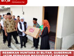 Resmikan Huntara di Blitar, Gubernur Jatim Berharap Masyarakat Semakin Betah dan Rezekinya Lancar