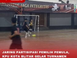 JARING PARTISIPASI PEMILIH PEMULA, KPU KOTA BLITAR GELAR TURNAMEN FUTSAL KPU KOTA BLITAR CUP