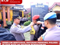 Sebelum Bertugas, Ratusan Personil Polres Blitar Kota Dilakukan Pengecekan Kelengkapan dan Kesehatan