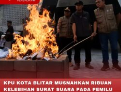 KPU KOTA BLITAR MUSNAHKAN RIBUAN KELEBIHAN SURAT SUARA PADA PEMILU 2024