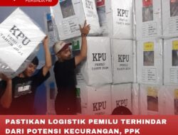 PASTIKAN LOGISTIK PEMILU TERHINDAR DARI POTENSI KECURANGAN, PPK GANDUSARI TIDUR DI GUDANG LOGISTIK