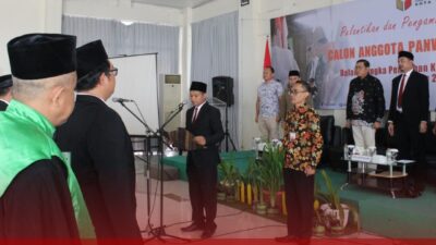 Bawaslu Kota Blitar Lantik 9 Calon Anggota Panwaslu Kecamatan Untuk Pilkada Serentak 2024