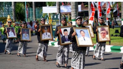 Peringatan Hari Jadi Blitar, Pemkab Blitar Jadikan Produk Unggulan UMKM/IKM Souvernir Tamu Undangan