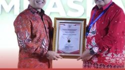 DARI PREDIKAT BB, KOTA BLITAR BERHASIL RAIH PREDIKAT A PADA SAKIP AWARD 2024