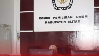 SURAT SUARA PILKADA 2024 DI KPU KABUPATEN BLITAR KURANG 2.072 LEMBAR