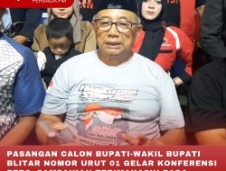 PASANGAN CALON BUPATI-WAKIL BUPATI BLITAR NOMOR URUT 01 GELAR KONFERENSI PERS, SAMPAIKAN TERIMAKASIH PADA MASYARAKAT