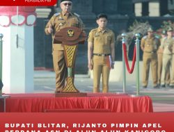 BUPATI BLITAR, RIJANTO PIMPIN APEL PERDANA ASN DI ALUN-ALUN KANIGORO BUPATI BLITAR, RIJANTO PIMPIN APEL PERDANA ASN DI ALUN-ALUN KANIGORO