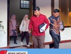 SEMPAT MANGKIR PADA PANGGILAN KEDUA KEJARI KABUPATEN BLITAR, RINI SYARIFAH DICECAR 30 PERTANYAAN