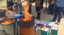 DISPENDUKCAPIL KABUPATEN BLITAR MUSNAHKAN 42.892 KEPING KTP-EL INVALID, CEGAH PENYALAHGUNAAN DOKUMEN KEPENDUDUKAN