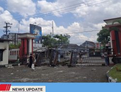 PASCA AKSI ANARKIS, BUPATI BLITAR TERBITKAN SE UNTUK KEAMANAN ASN DAN PELAYANAN PUBLIK