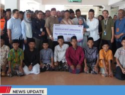 KAI DAOP 7 MADIUN TEBAR SEMANGAT HARI SANTRI LEWAT AKSI NYATA UNTUK PESANTREN