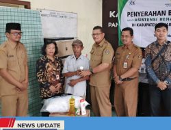 WARGA RENTAN DI KABUPATEN BLITAR, MULAI ODHIV HINGGA KORBAN BENCANA TERIMA BANTUAN ATENSI KEMENTERIAN SOSIAL RI