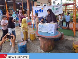 AKSI PEDULI SISWA SISWI TK DAN PAUD SEKOLAH ALAM AL GHIFARI UNTUK KORBAN BENCANA SUMATERA DAN ACEH CAPAI BELASAN JUTA
