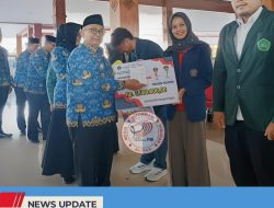 FOKUS PENINGKATAN SDM, PEMKAB BLITAR SALURKAN BANTUAN BIAYA PENDIDIKAN BAGI 1.706 MAHASISWA