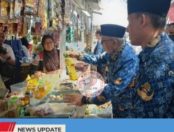 JELANG NATARU, BUPATI BLITAR CEK LANGSUNG HARGA SEMBAKO DI PASAR TRADISIONAL