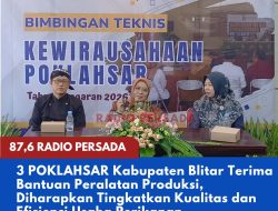 3 POKLAHSAR Kabupaten Blitar Terima Bantuan Peralatan Produksi, Diharapkan Tingkatkan Kualitas dan Efisiensi Usaha Perikanan