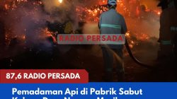 Pemadaman Api di Pabrik Sabut Kelapa Desa Ngoran Masih Berlangsung, Petugas Terjunkan Tiga Unit Truk Pemadam