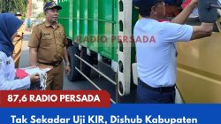 Tak Sekadar Uji KIR, Dishub Kabupaten Blitar Pasangi Kendaraan dengan Bendera Merah Putih dan Bagi Voucher Makan