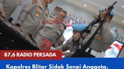 Kapolres Blitar Sidak Senpi Anggota, Kelengkapan Administrasi hingga Kondisi Senjata Diperiksa